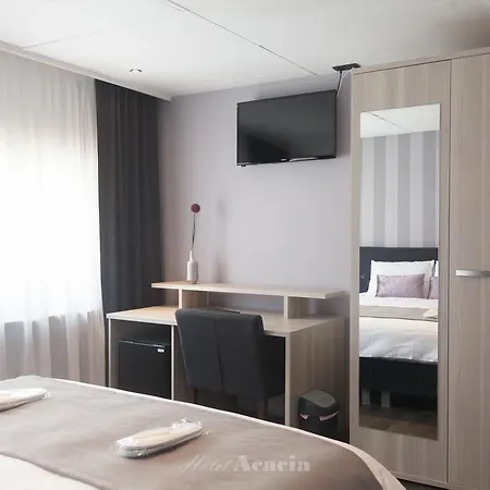 Hotel Acacia