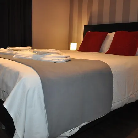 Acacia Hotel 2*